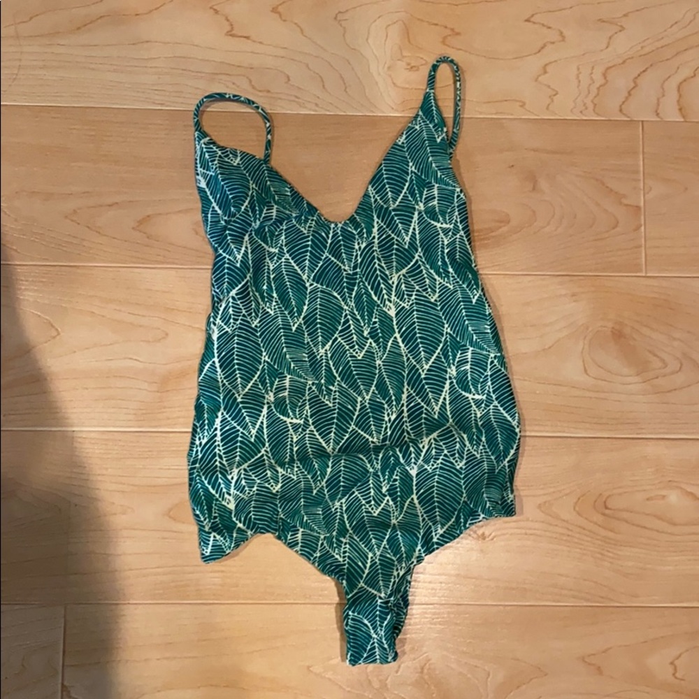 Benoa one piece